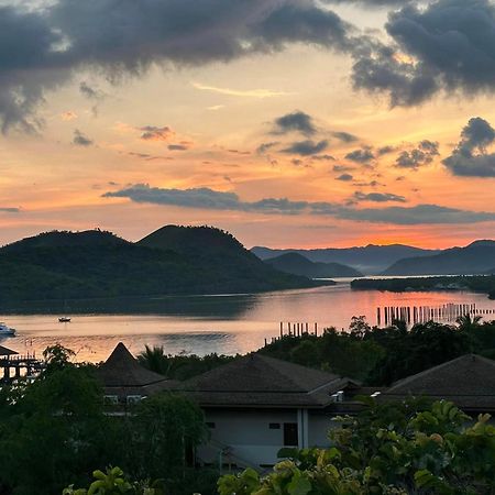 Asia Grand View Hotel Coron Exterior photo